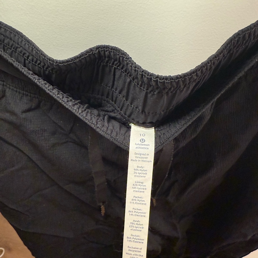 Lululemon Athletica Black Sweatpants Relaxed Fit Joggers